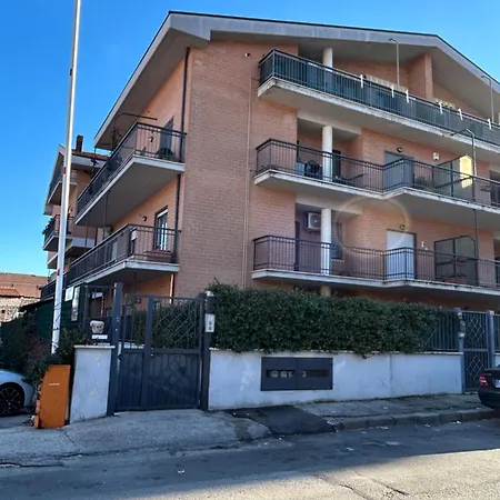 Apartment La La *